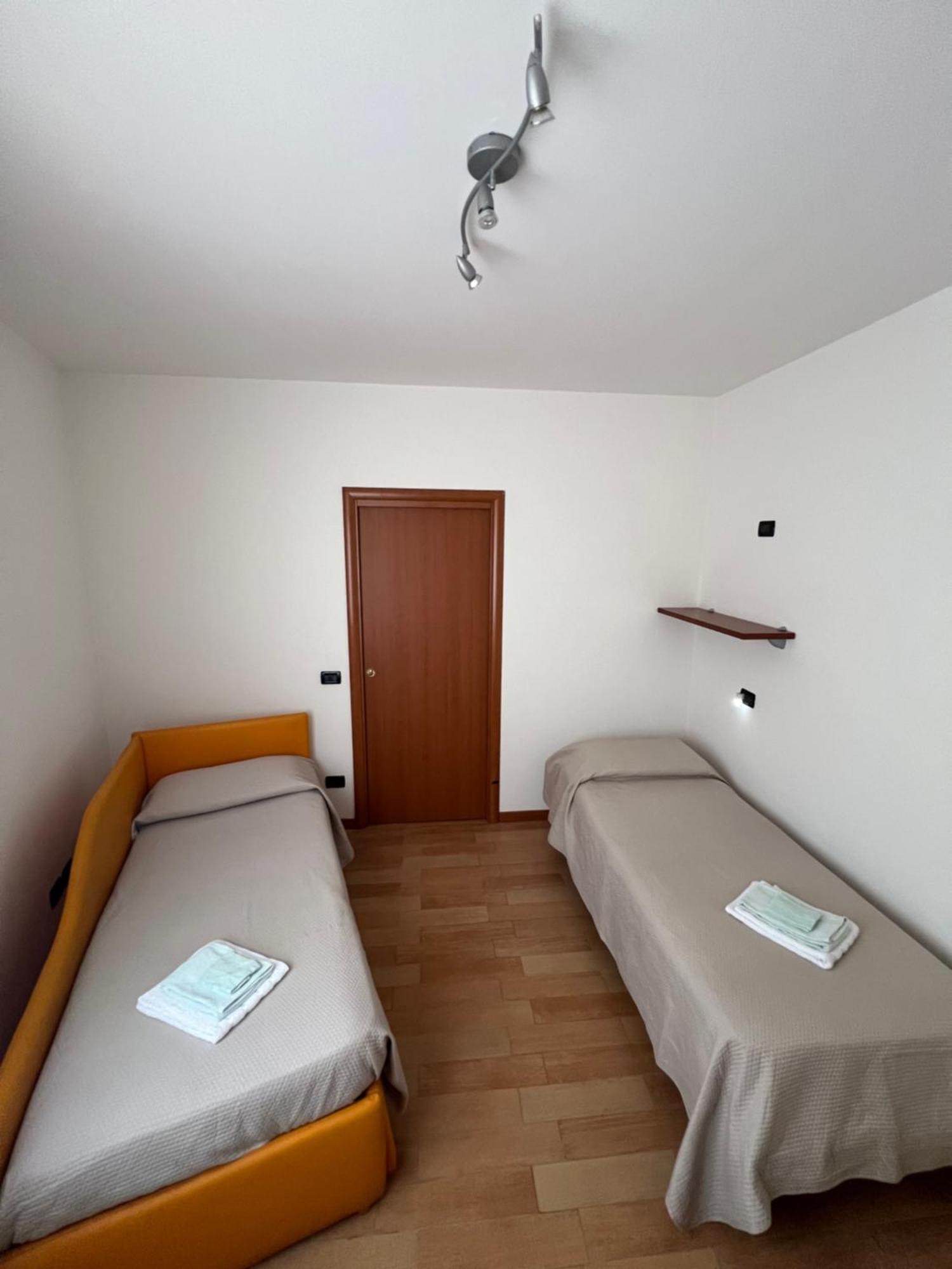 Casa Micky Toscolano Maderno Exterior foto